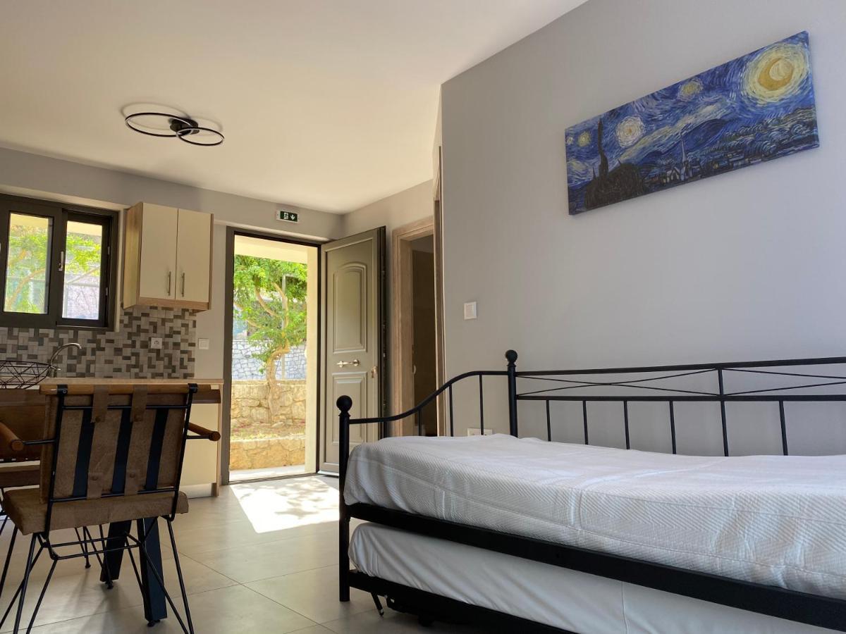 Mirovigli Family Rooms Lepedha Ngoại thất bức ảnh