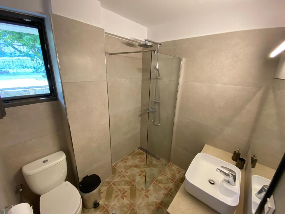 Mirovigli Family Rooms Lepedha Ngoại thất bức ảnh